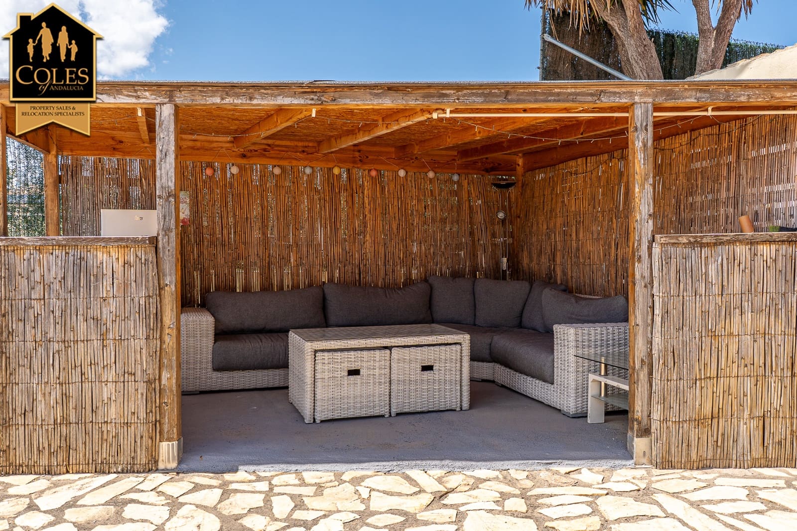 3 bedroom Villa for sale in Arboleas with pool garage - € 284,950 (Ref: 9844326)