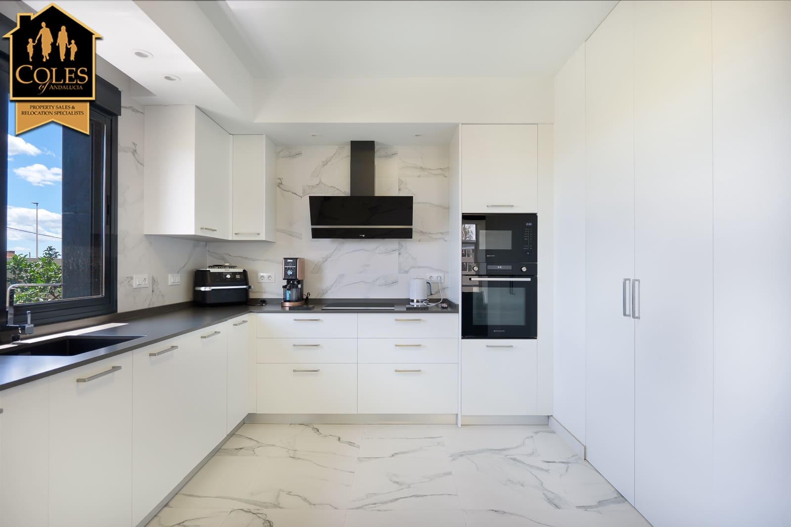 3 slaapkamer Villa te koop in Urcal met garage - € 319.950 (Ref: 9844351)