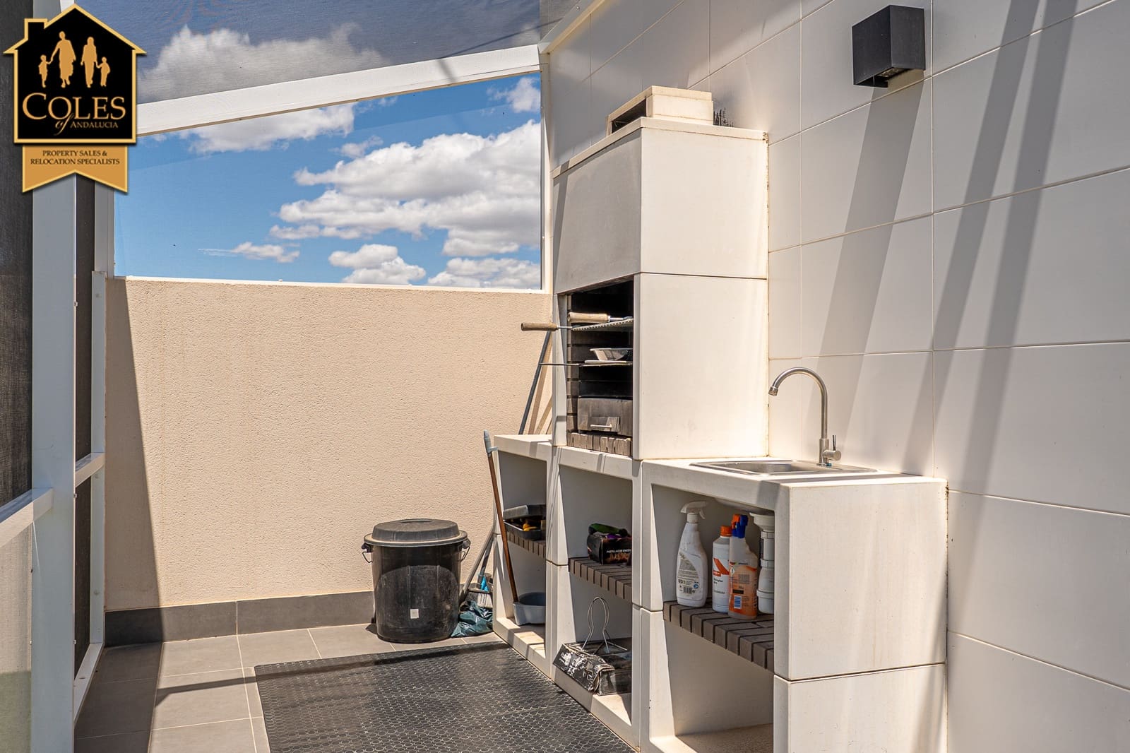 3 slaapkamer Villa te koop in Urcal met garage - € 319.950 (Ref: 9844351)