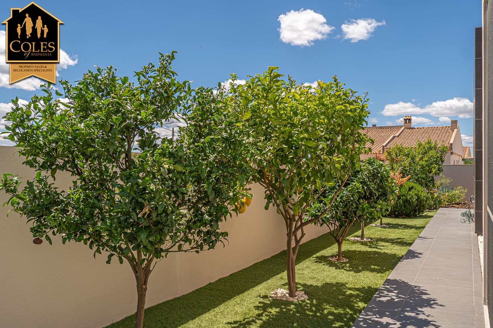 3 slaapkamer Villa te koop in Urcal met garage - € 319.950 (Ref: 9844351)