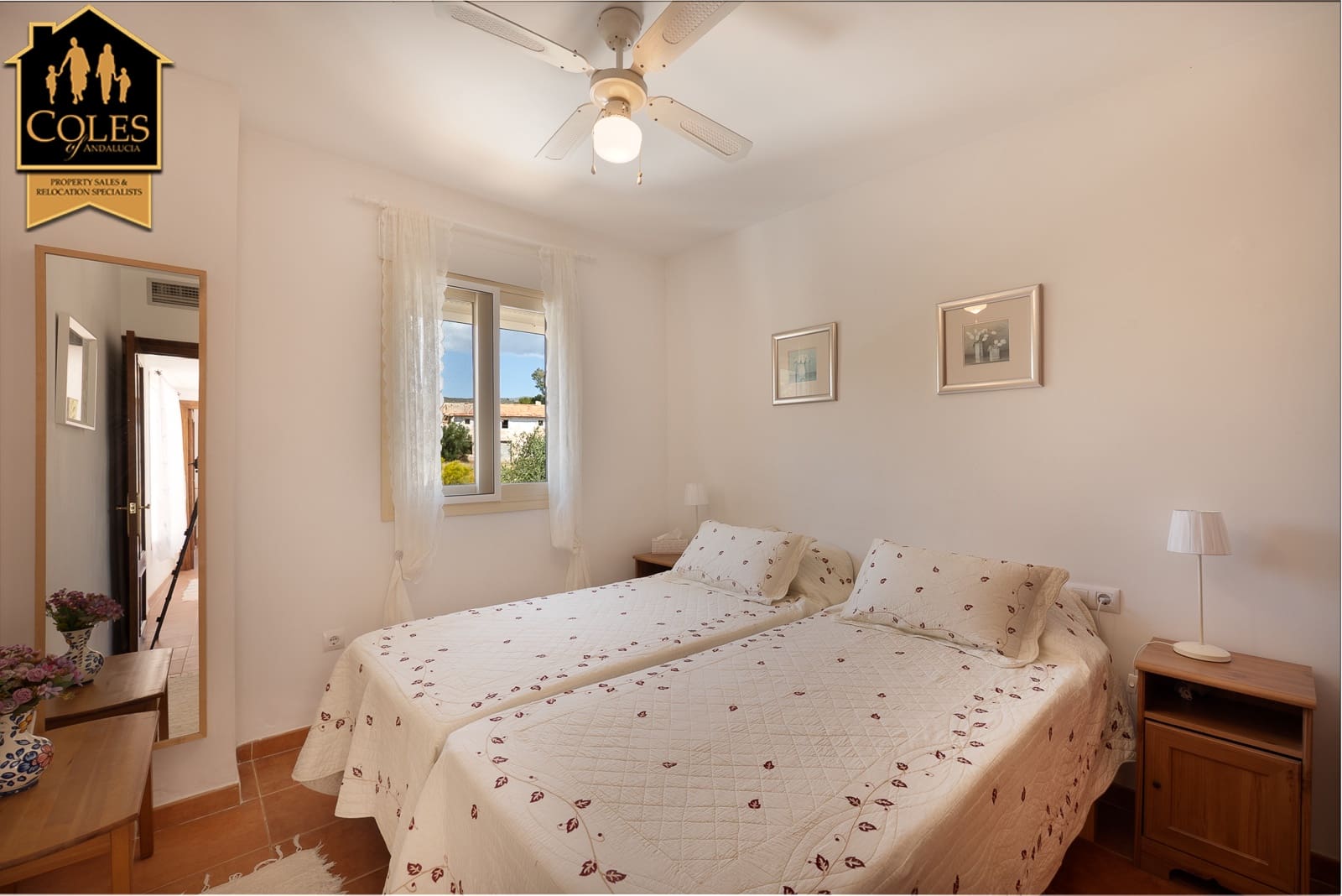 2 bedroom Townhouse for sale in Alfaix with pool garage - € 164,950 (Ref: 9849991)