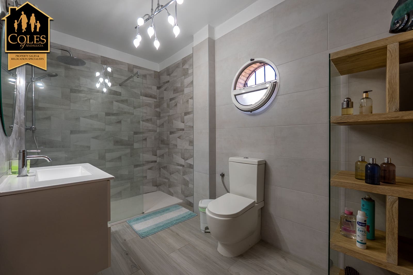 4 slaapkamer Villa te koop in Cantoria met zwembad garage - € 374.950 (Ref: 9862375)