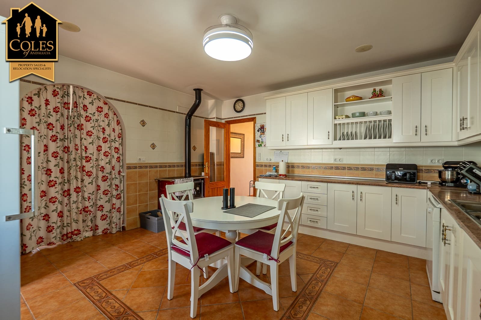 4 slaapkamer Villa te koop in Cantoria met zwembad garage - € 374.950 (Ref: 9862375)