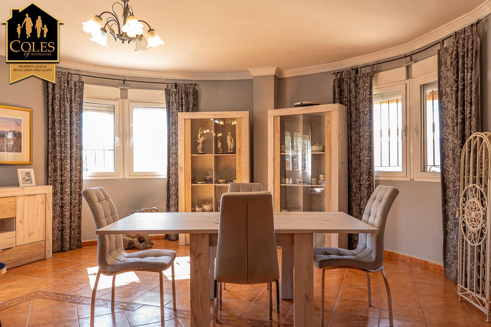 4 slaapkamer Villa te koop in Cantoria met zwembad garage - € 374.950 (Ref: 9862375)