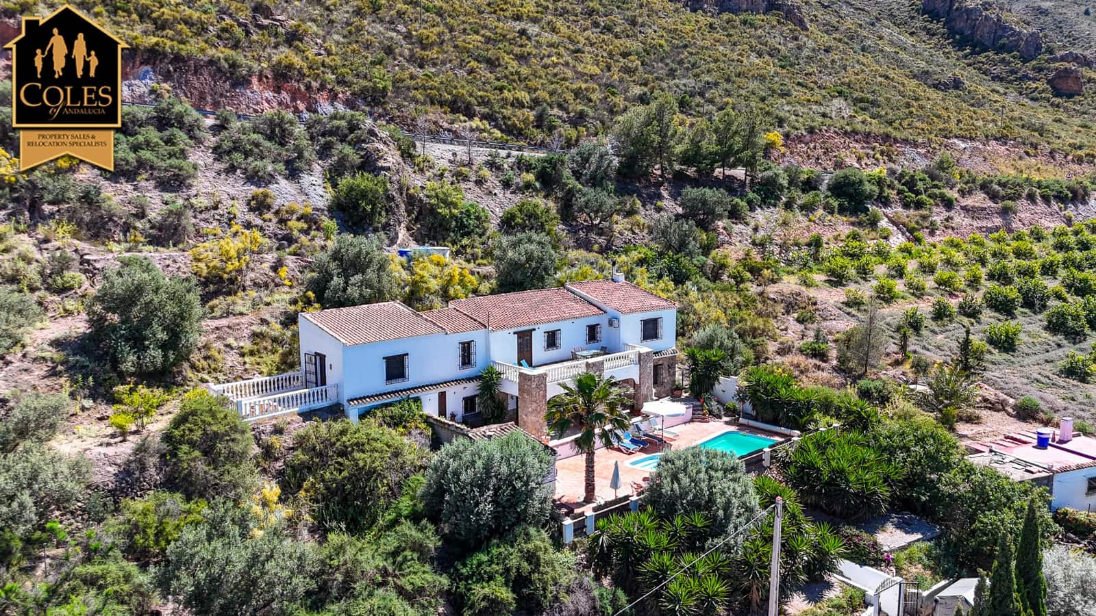 3 sypialnia Finka/Dom wiejski na sprzedaż w Cantoria z basenem garażem - 295 000 € (Ref: 9865884)