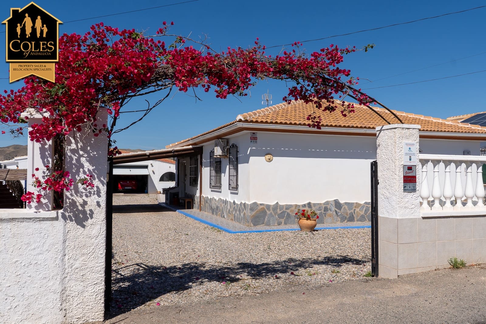 3 bedroom Villa for sale in Arboleas with pool garage - € 299,950 (Ref: 9874159)