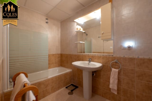 2 chambre Appartement à vendre à Los Lobos, Cuevas del Almanzora avec piscine garage - 97 500 € (Ref: 9885155)