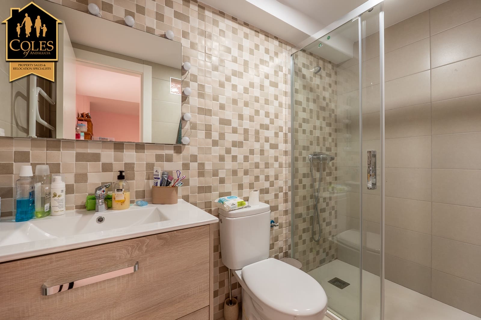 Chalet de 4 habitaciones en Los Gallardos en venta con piscina garaje - 399.995 € (Ref: 9914746)