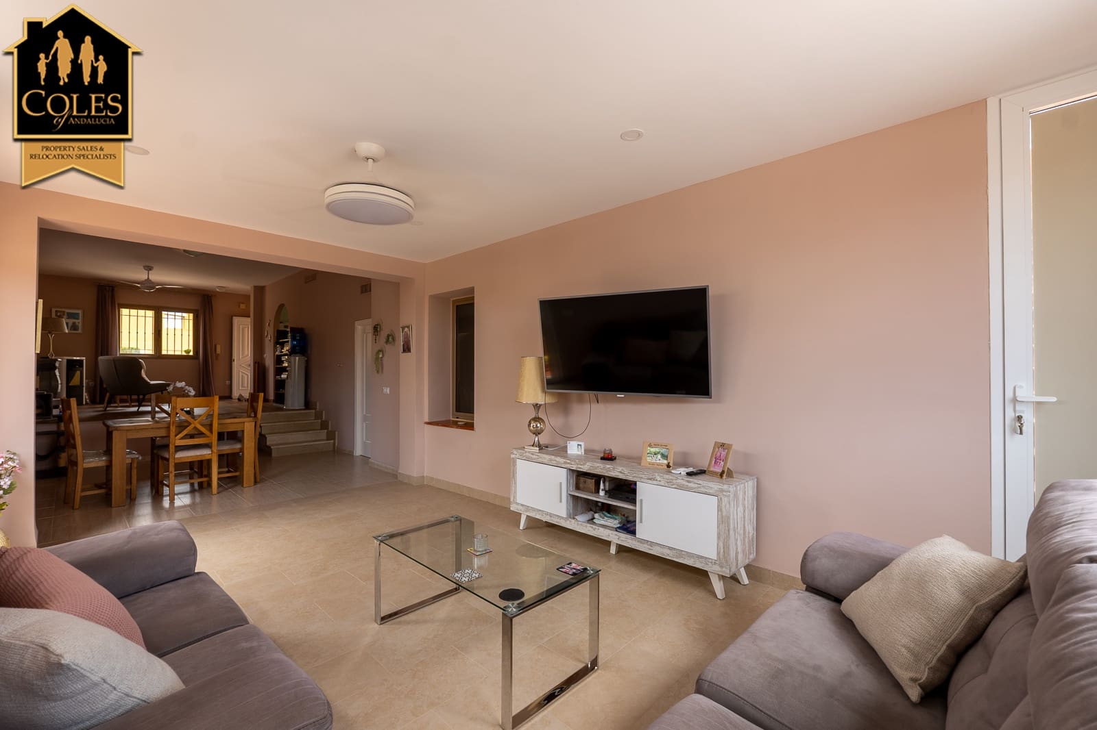 Chalet de 4 habitaciones en Los Gallardos en venta con piscina garaje - 399.995 € (Ref: 9914746)