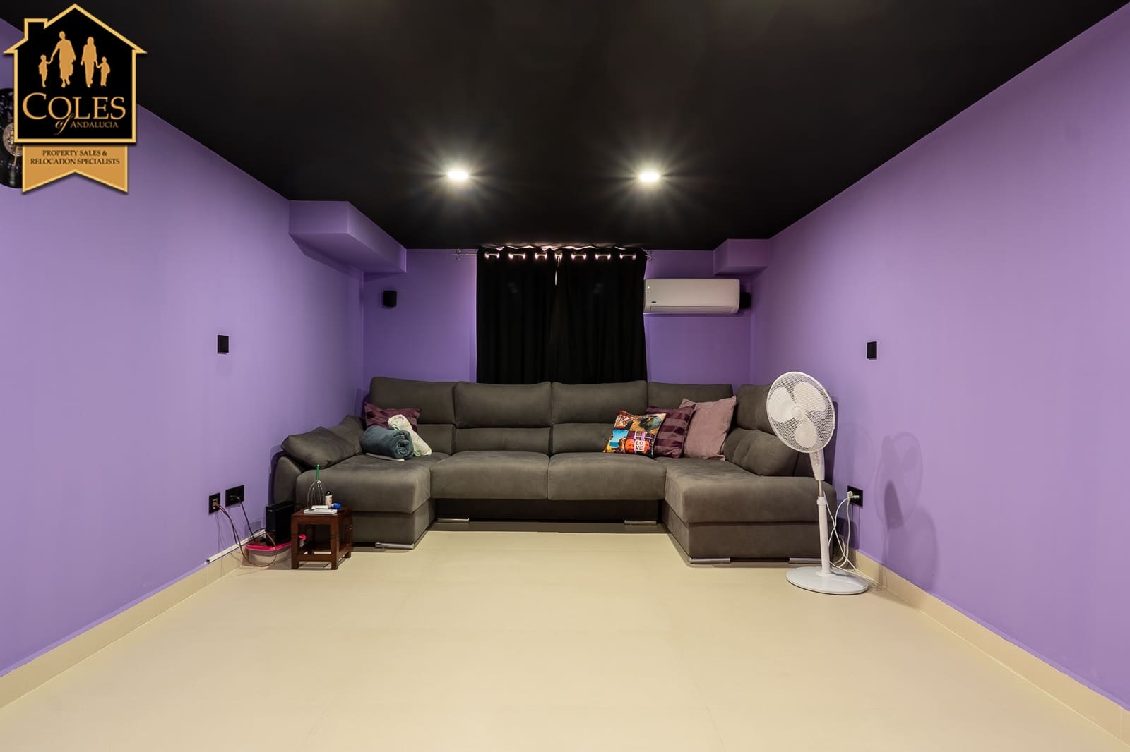 Chalet de 4 habitaciones en Los Gallardos en venta con piscina garaje - 399.995 € (Ref: 9914746)