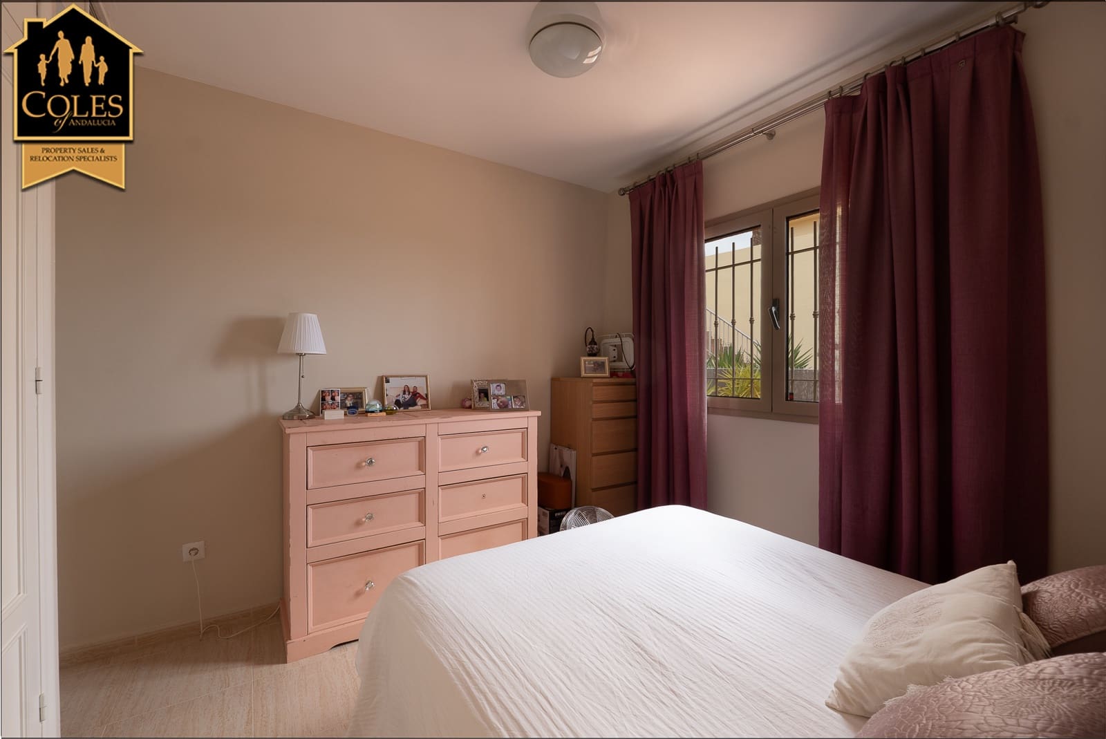 Chalet de 4 habitaciones en Los Gallardos en venta con piscina garaje - 399.995 € (Ref: 9914746)