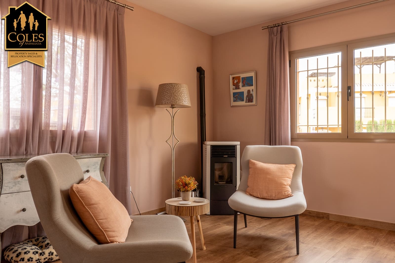 Chalet de 4 habitaciones en Los Gallardos en venta con piscina garaje - 399.995 € (Ref: 9914746)
