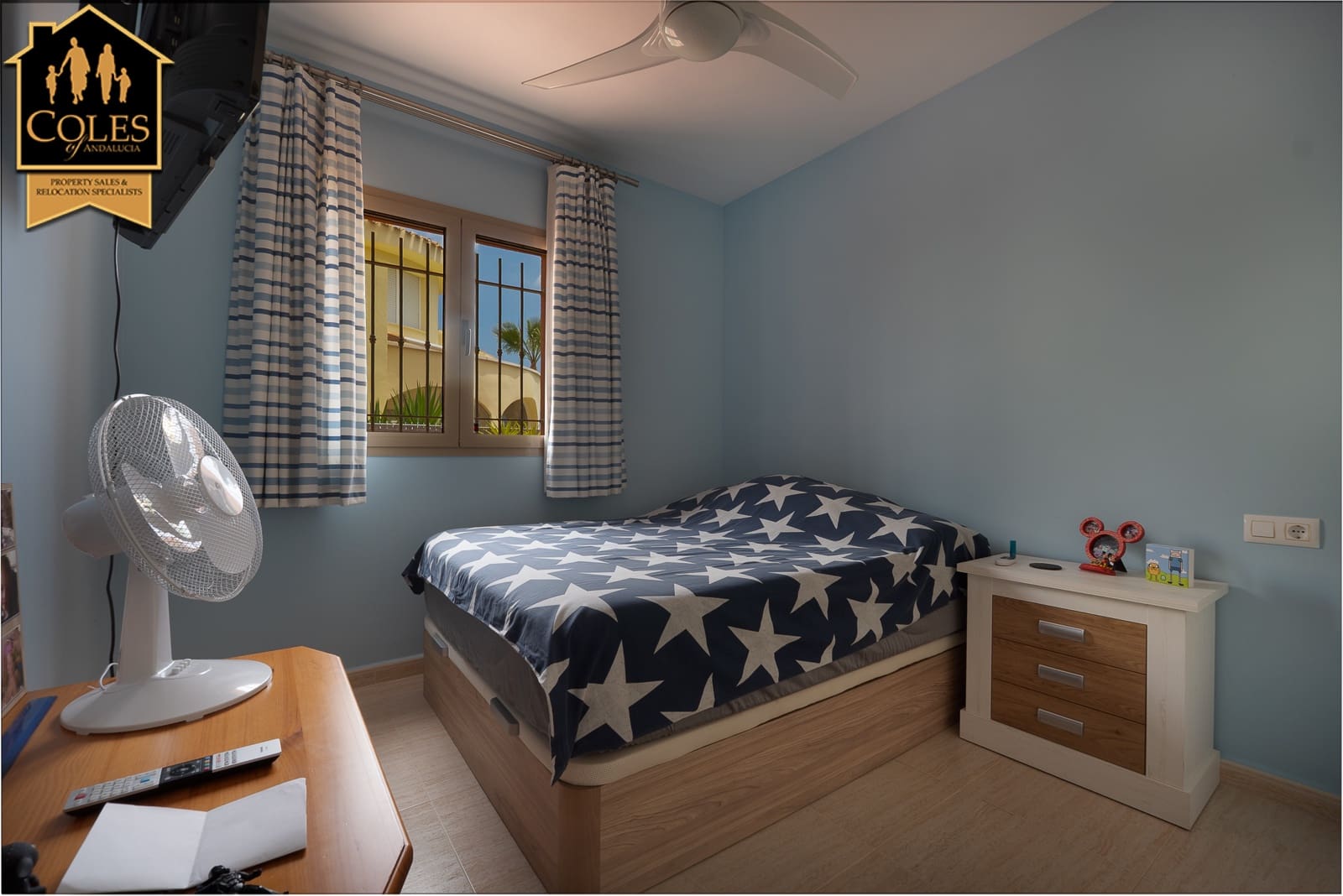 Chalet de 4 habitaciones en Los Gallardos en venta con piscina garaje - 399.995 € (Ref: 9914746)