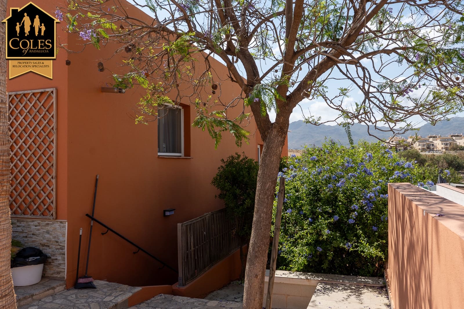 Chalet de 4 habitaciones en Los Gallardos en venta con piscina garaje - 399.995 € (Ref: 9914746)