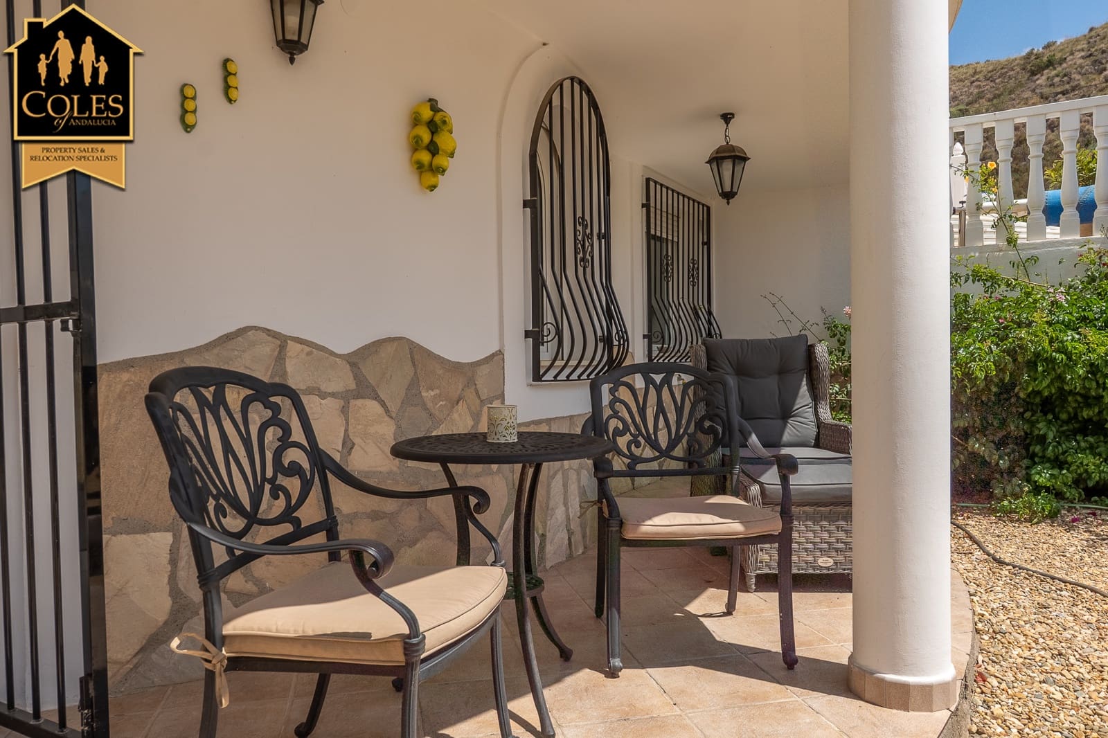 5 bedroom Villa for sale in Cantoria with garage - € 420,000 (Ref: 9914768)