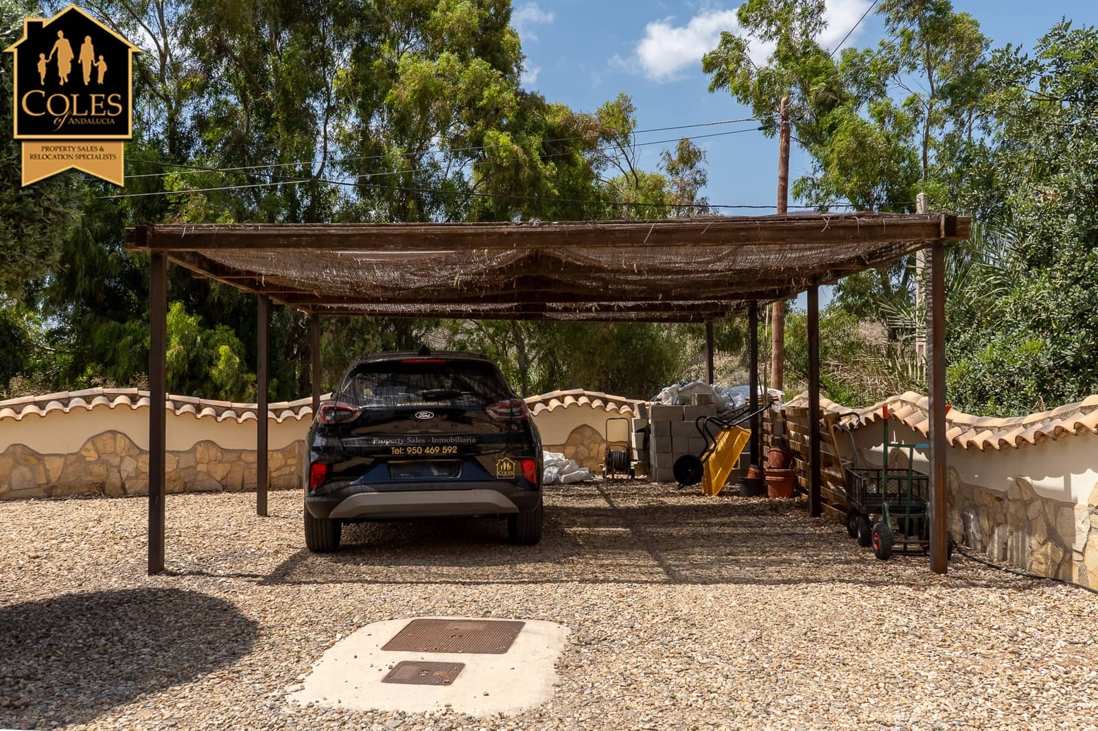 5 bedroom Villa for sale in Cantoria with garage - € 420,000 (Ref: 9914768)