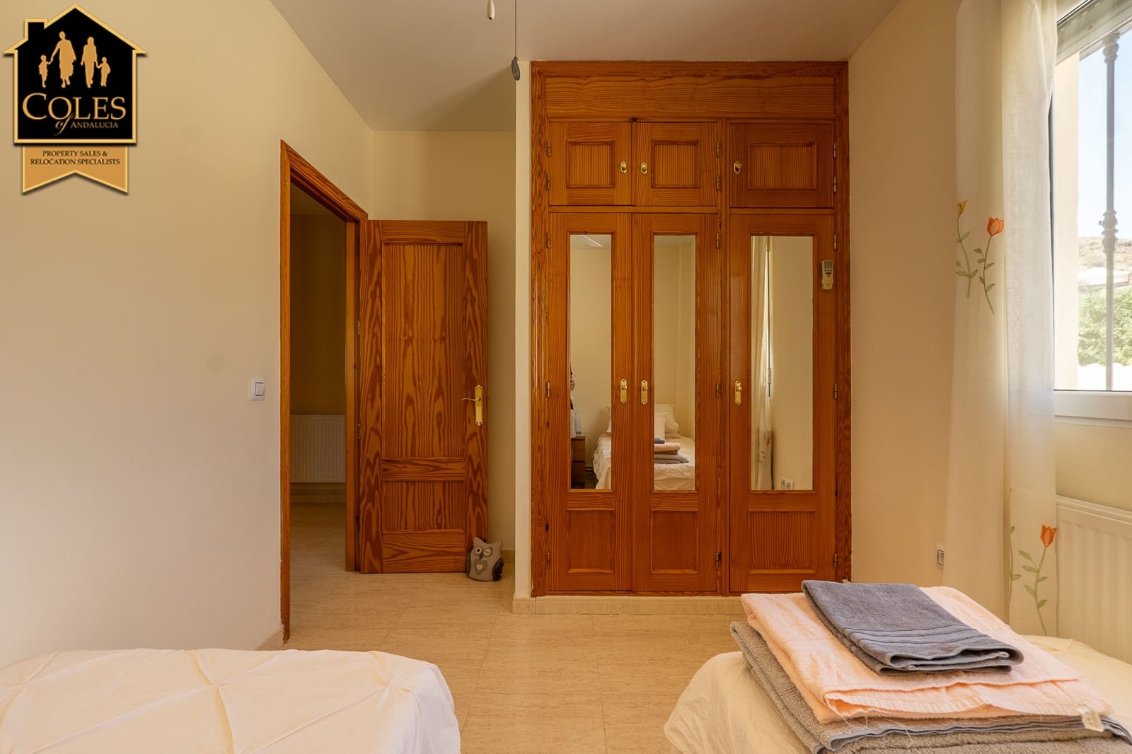 3 sypialnia Willa na sprzedaż w Arboleas z basenem garażem - 315 000 € (Ref: 9922860)