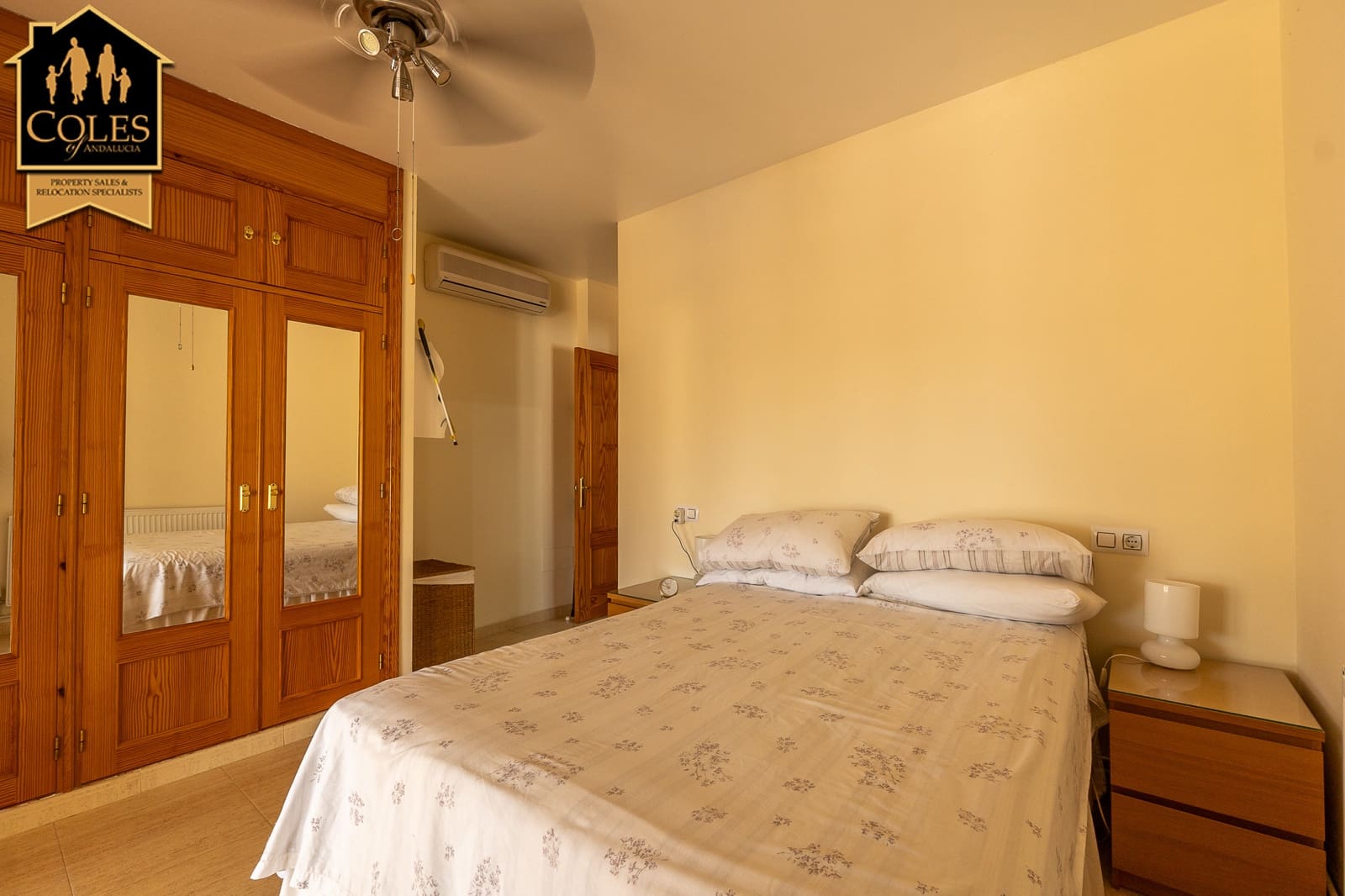 3 sypialnia Willa na sprzedaż w Arboleas z basenem garażem - 315 000 € (Ref: 9922860)