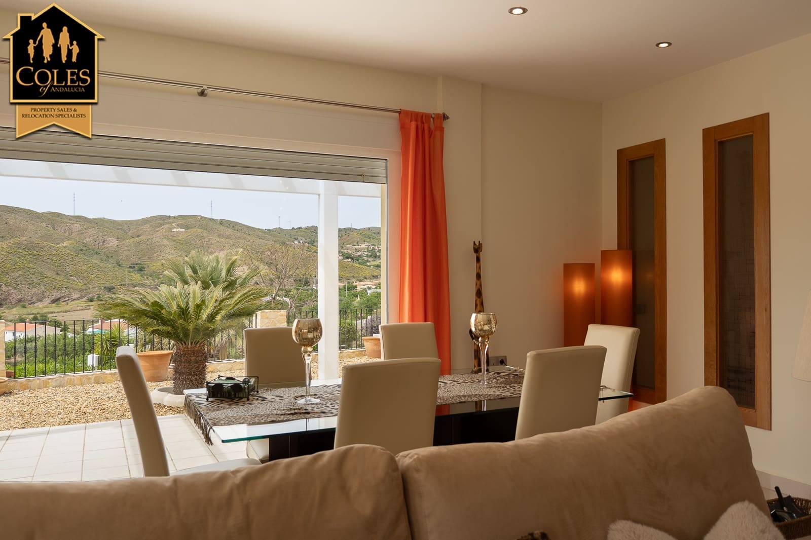 5 bedroom Villa for sale in Huercal-Overa with pool garage - € 367,500 (Ref: 9922888)