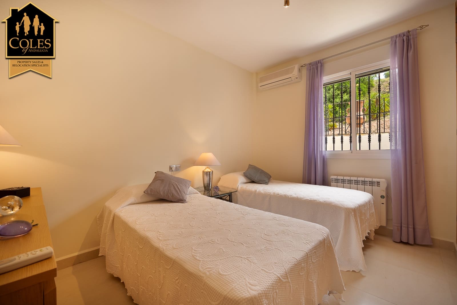 5 bedroom Villa for sale in Huercal-Overa with pool garage - € 367,500 (Ref: 9922888)