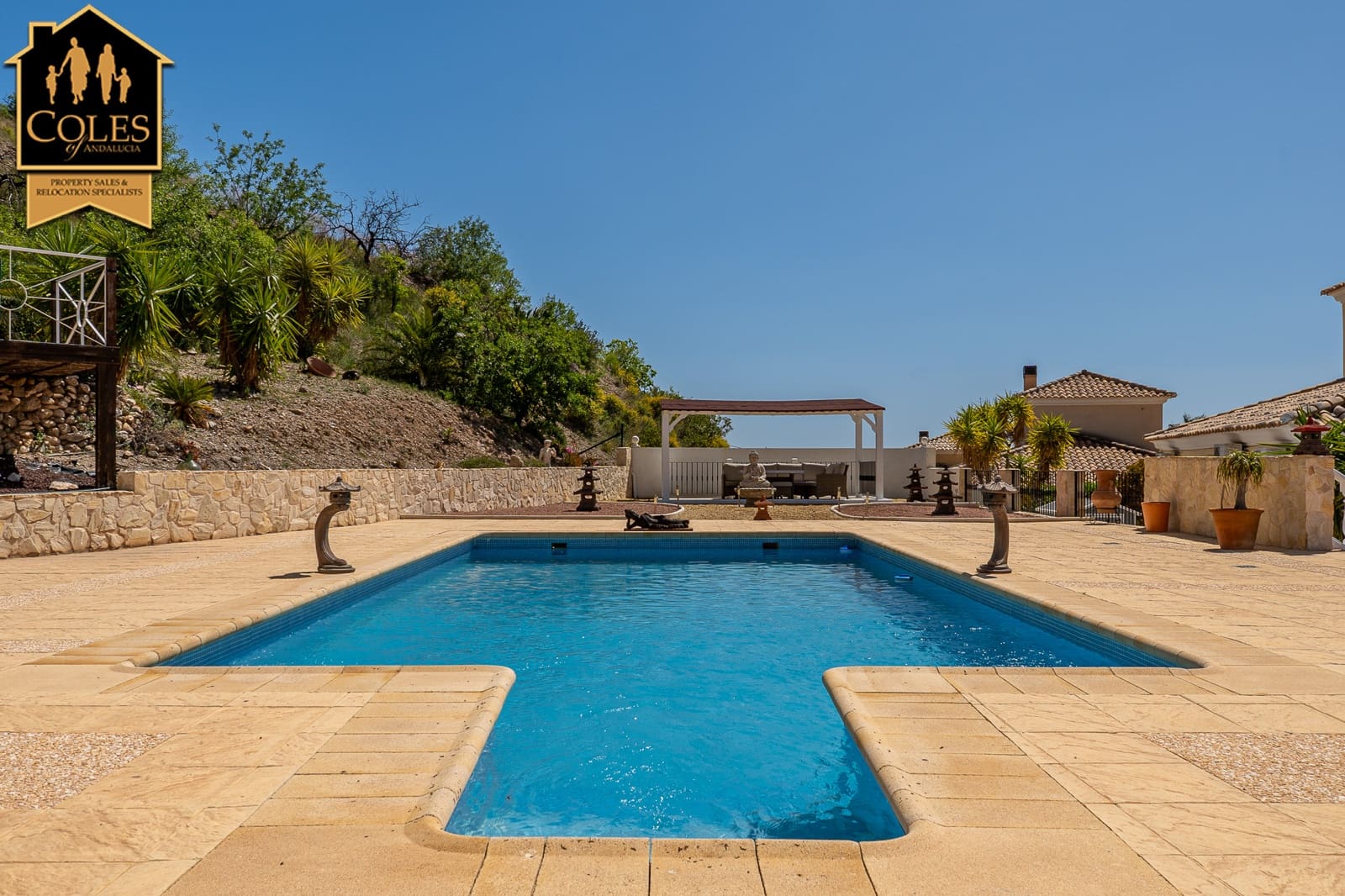 5 bedroom Villa for sale in Huercal-Overa with pool garage - € 367,500 (Ref: 9922888)