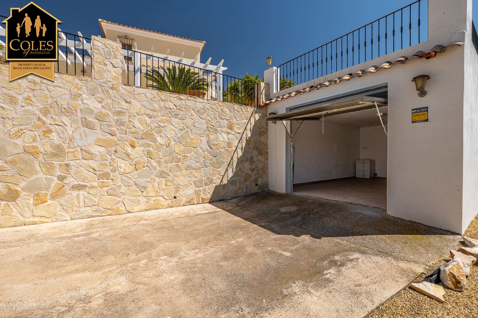 5 bedroom Villa for sale in Huercal-Overa with pool garage - € 367,500 (Ref: 9922888)