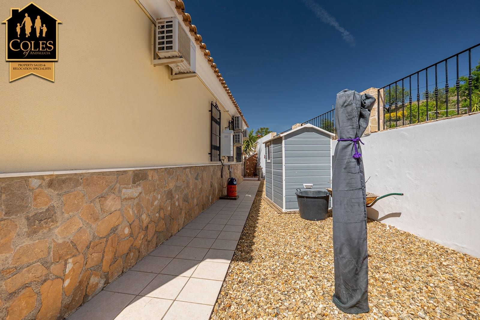 5 bedroom Villa for sale in Huercal-Overa with pool garage - € 367,500 (Ref: 9922888)