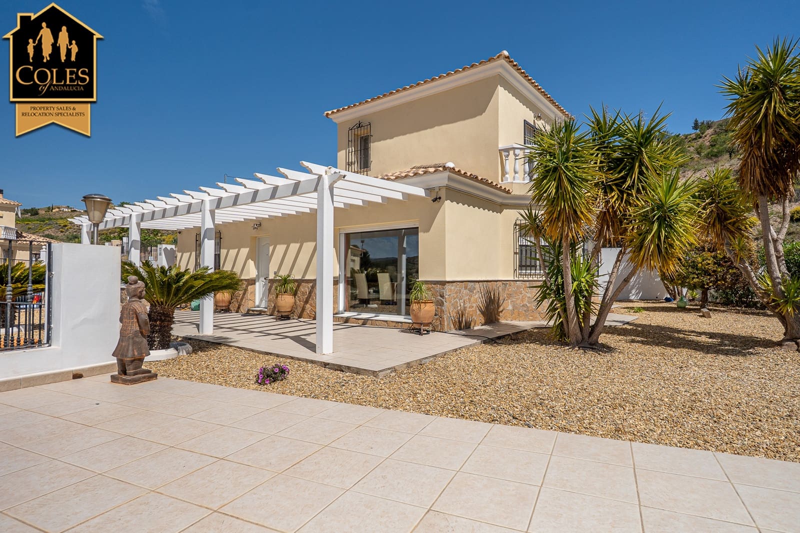 5 bedroom Villa for sale in Huercal-Overa with pool garage - € 367,500 (Ref: 9922888)