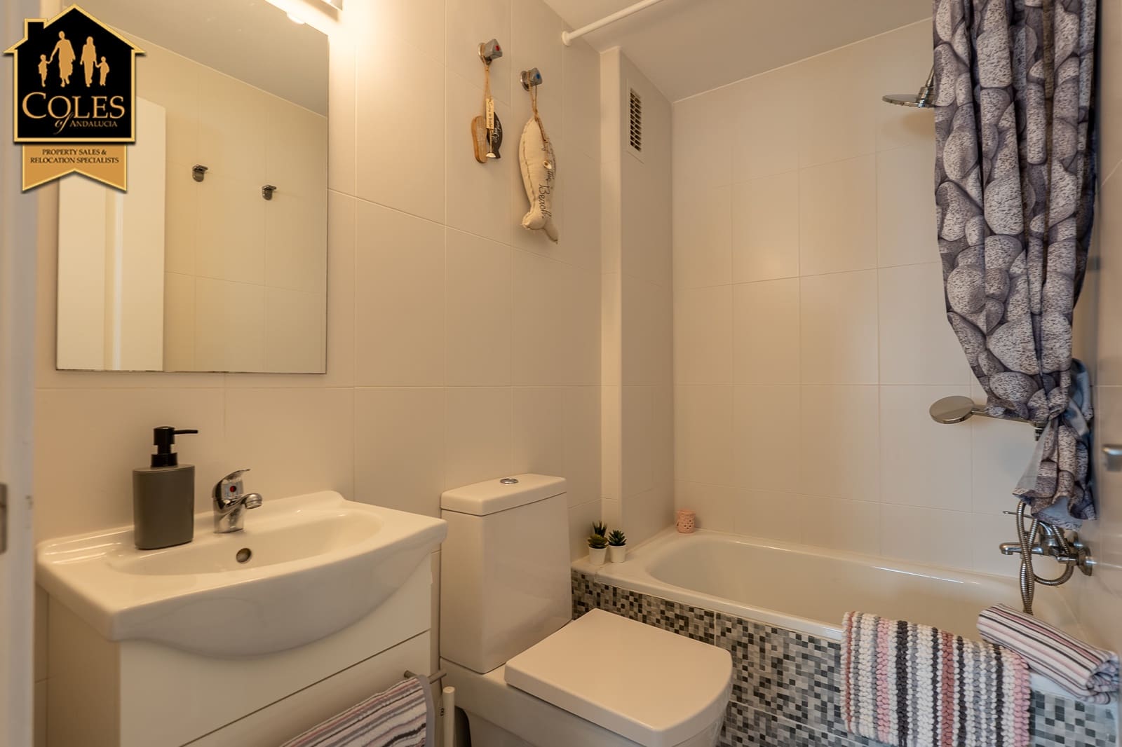 2 sypialnia Apartament przy plaży na sprzedaż w Mojacar z basenem garażem - 284 950 € (Ref: 9944379)