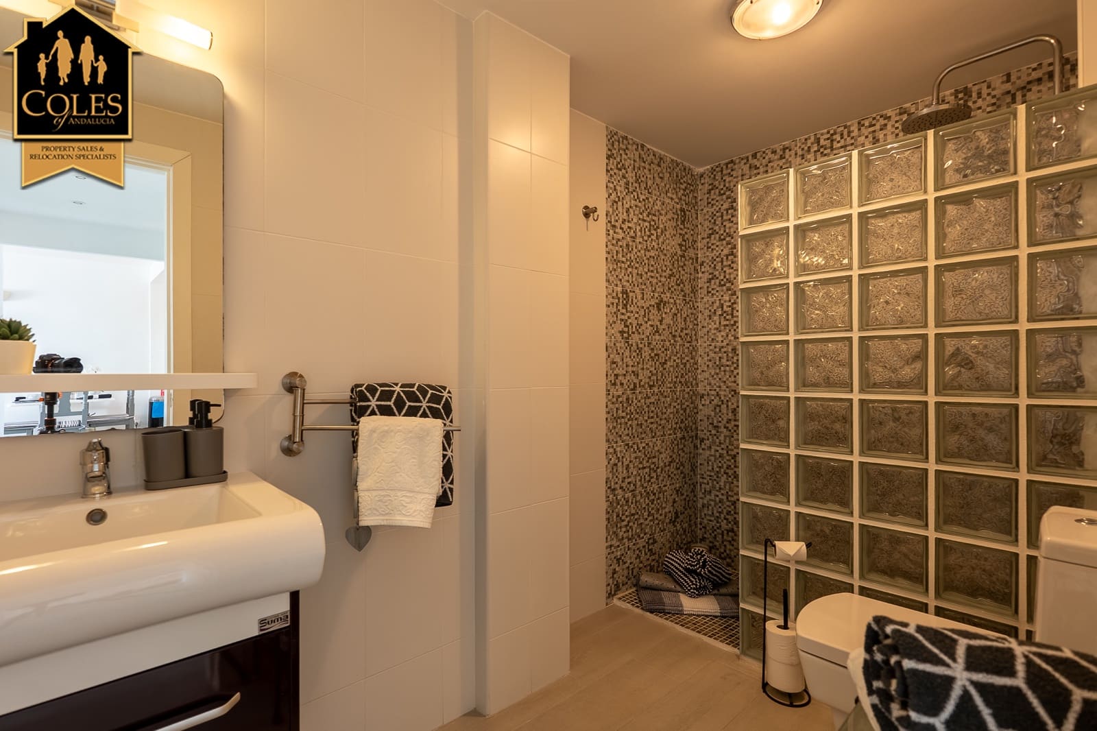 2 sypialnia Apartament przy plaży na sprzedaż w Mojacar z basenem garażem - 284 950 € (Ref: 9944379)