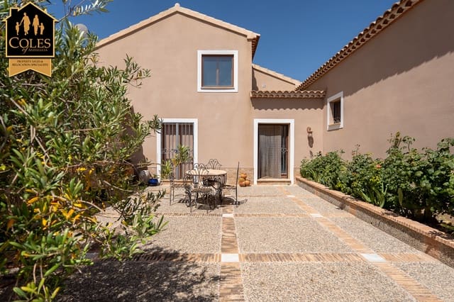 4 soverom Villa til salgs i Lorca med svømmebasseng garasje - € 385 000 (Ref: 9946266)