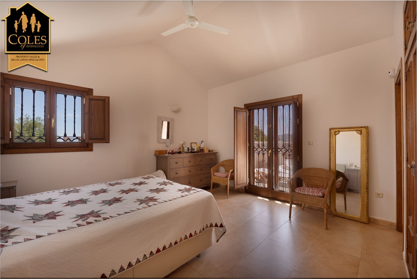 4 soverom Villa til salgs i Lorca med svømmebasseng garasje - € 385 000 (Ref: 9946266)