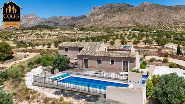 4 soverom Villa til salgs i Lorca med svømmebasseng garasje - € 385 000 (Ref: 9946266)
