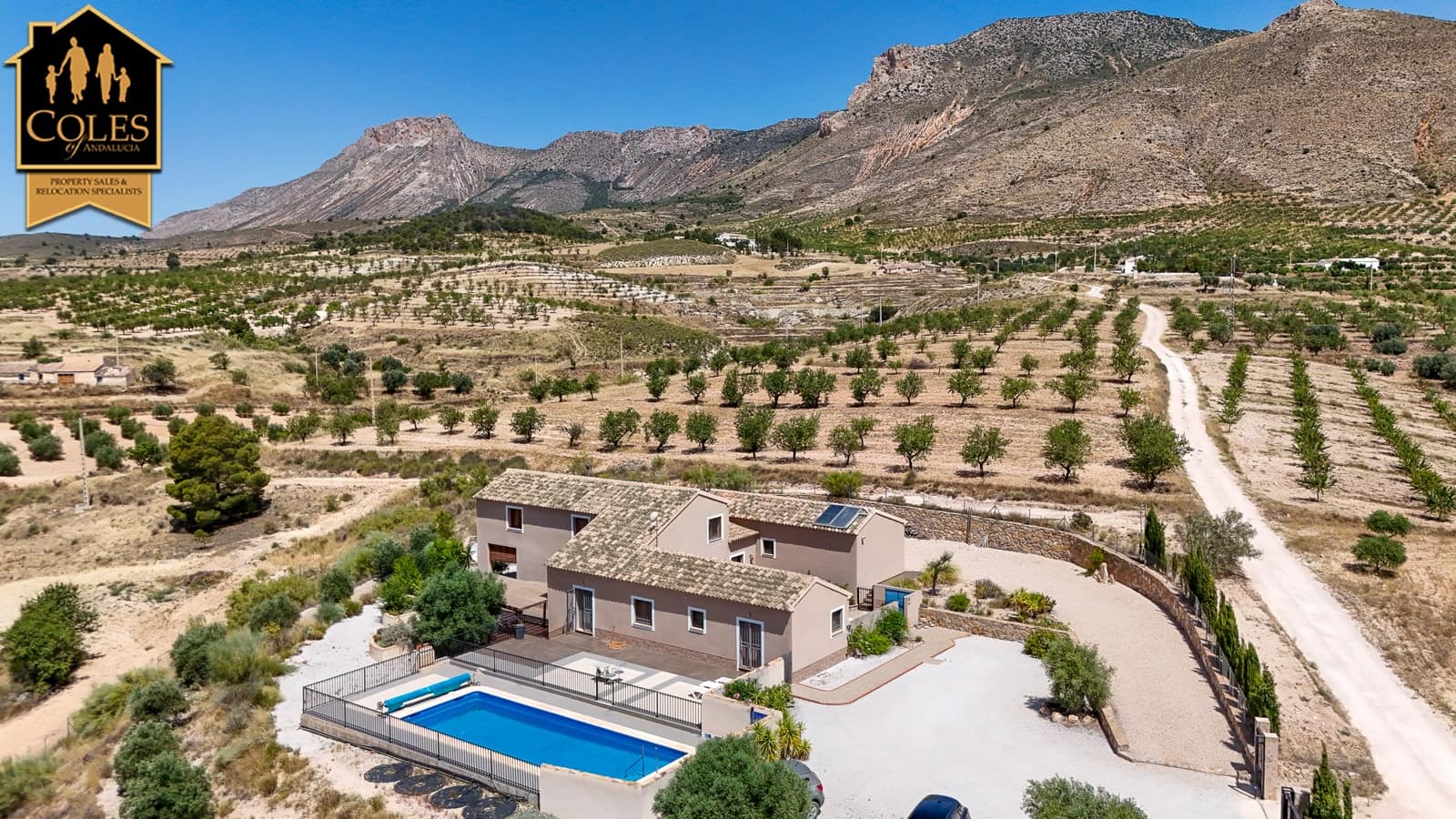 4 soverom Villa til salgs i Lorca med svømmebasseng garasje - € 385 000 (Ref: 9946266)