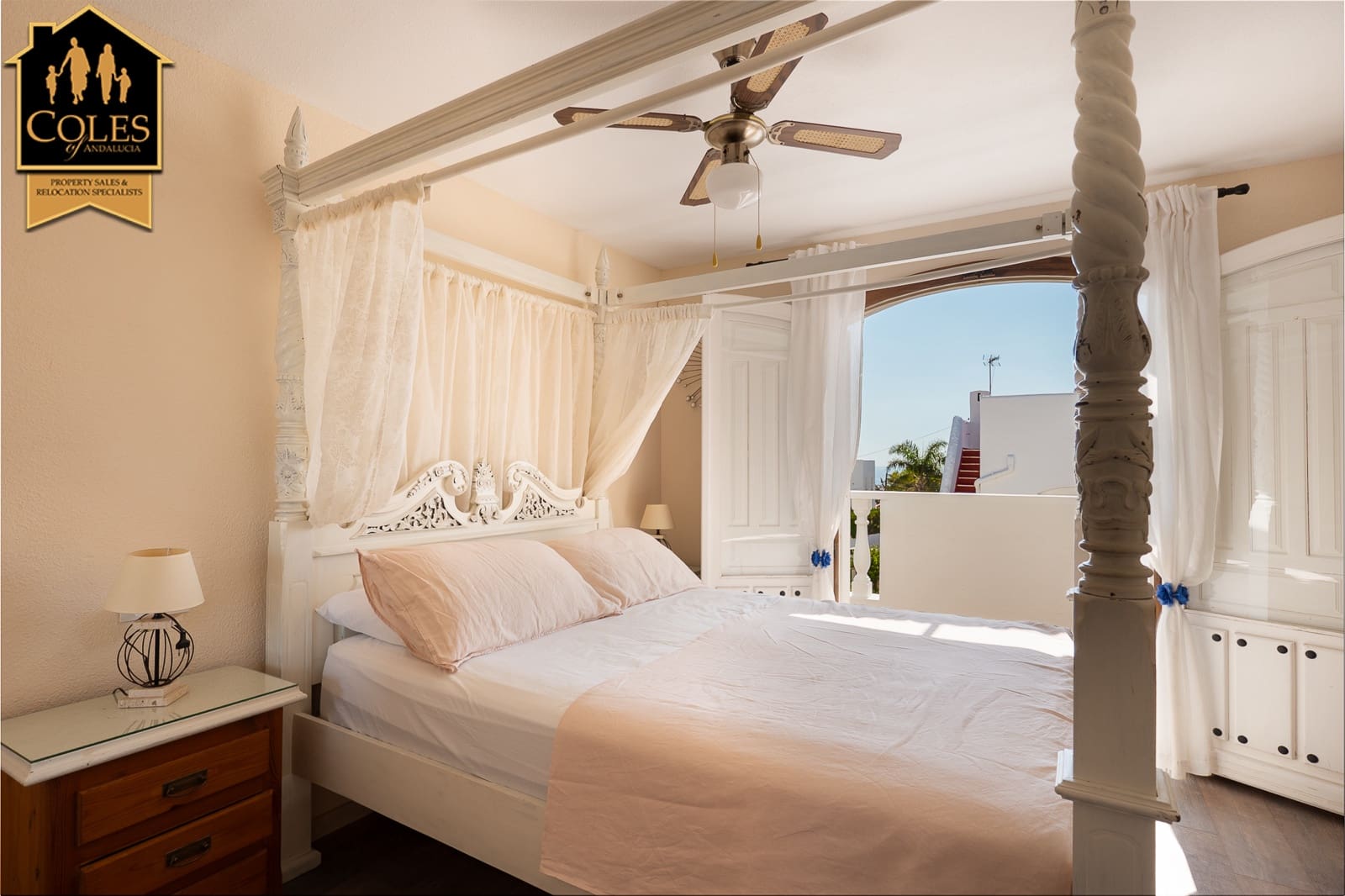 3 soveværelse Byhus til salg i Mojacar med swimmingpool garage - € 310.000 (Ref: 9965750)