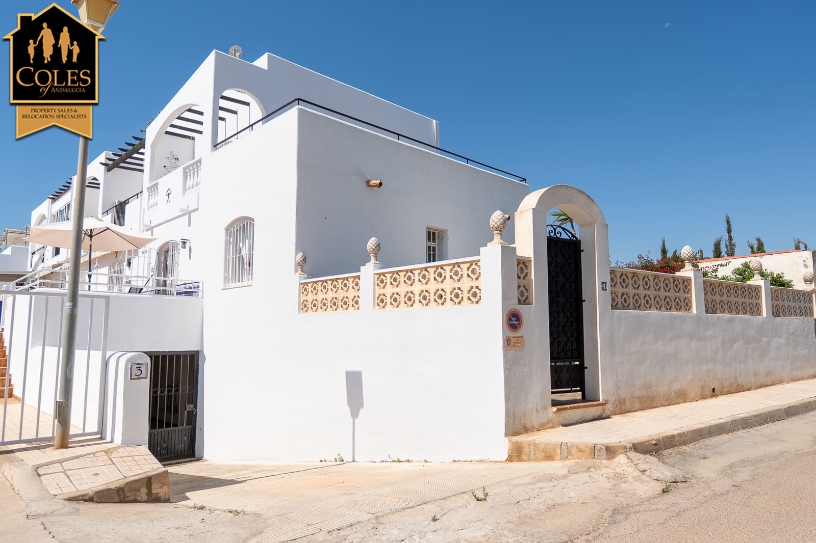 3 soveværelse Byhus til salg i Mojacar med swimmingpool garage - € 310.000 (Ref: 9965750)