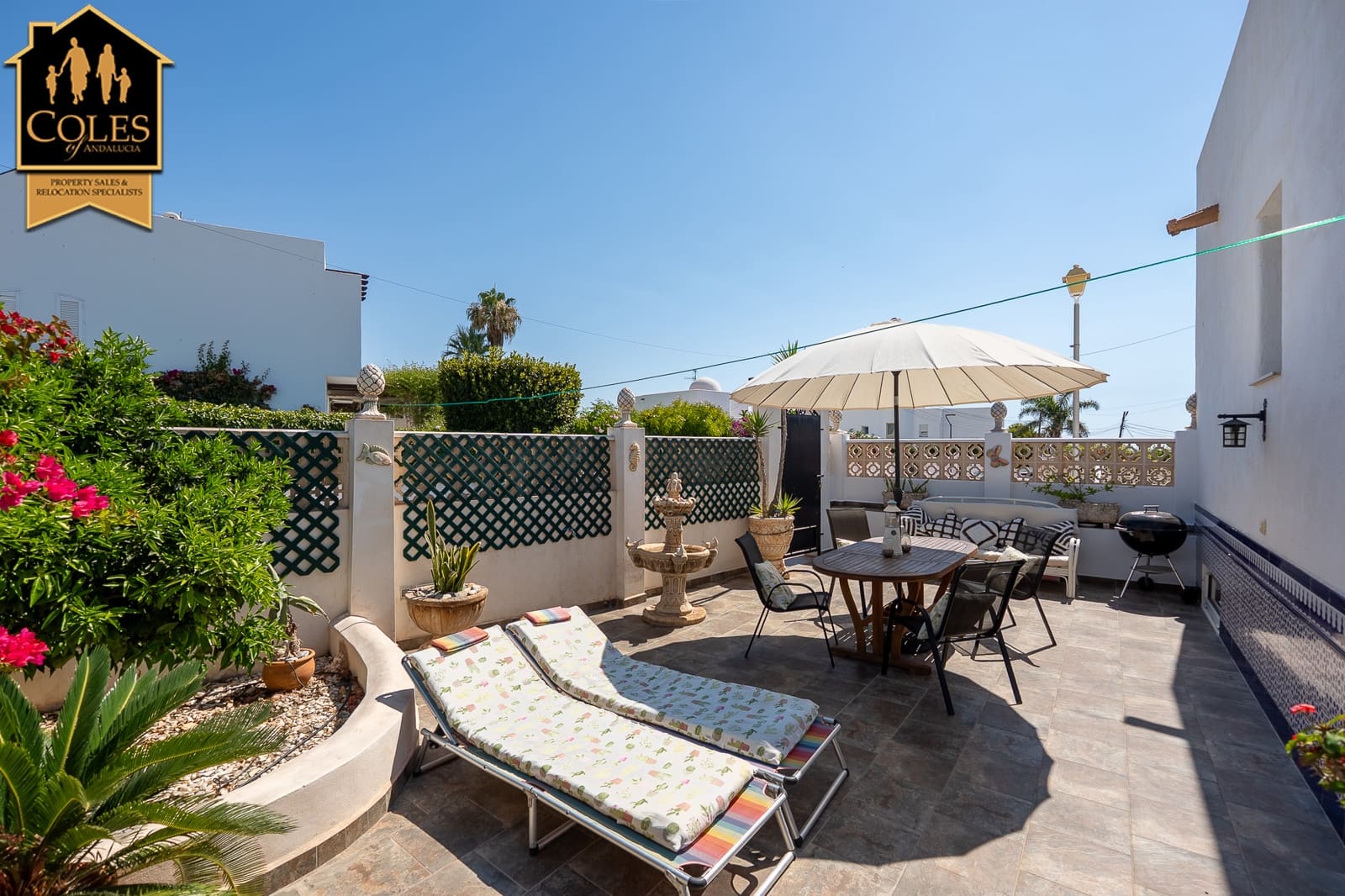 3 soveværelse Byhus til salg i Mojacar med swimmingpool garage - € 310.000 (Ref: 9965750)