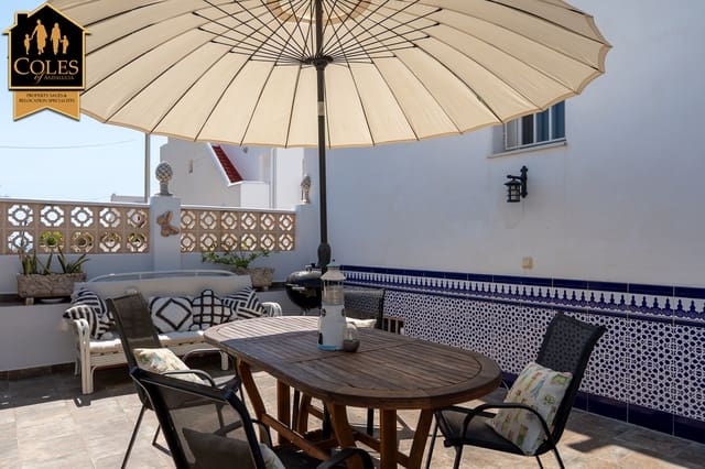 3 soveværelse Byhus til salg i Mojácar med swimmingpool garage - € 310.000 (Ref: 9965750)