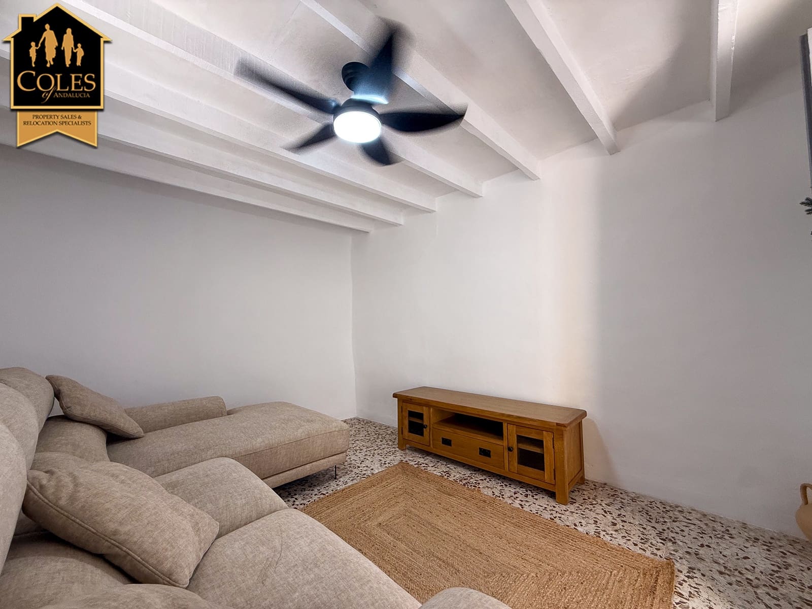 5 soverom Hus til salgs i Cariatiz med garasje - € 114 950 (Ref: 9968633)