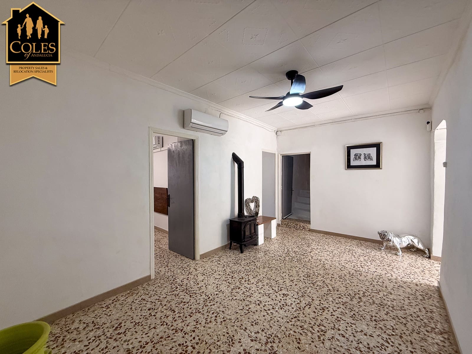 5 soverom Hus til salgs i Cariatiz med garasje - € 114 950 (Ref: 9968633)