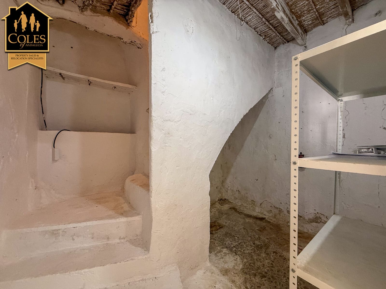 5 soverom Hus til salgs i Cariatiz med garasje - € 114 950 (Ref: 9968633)