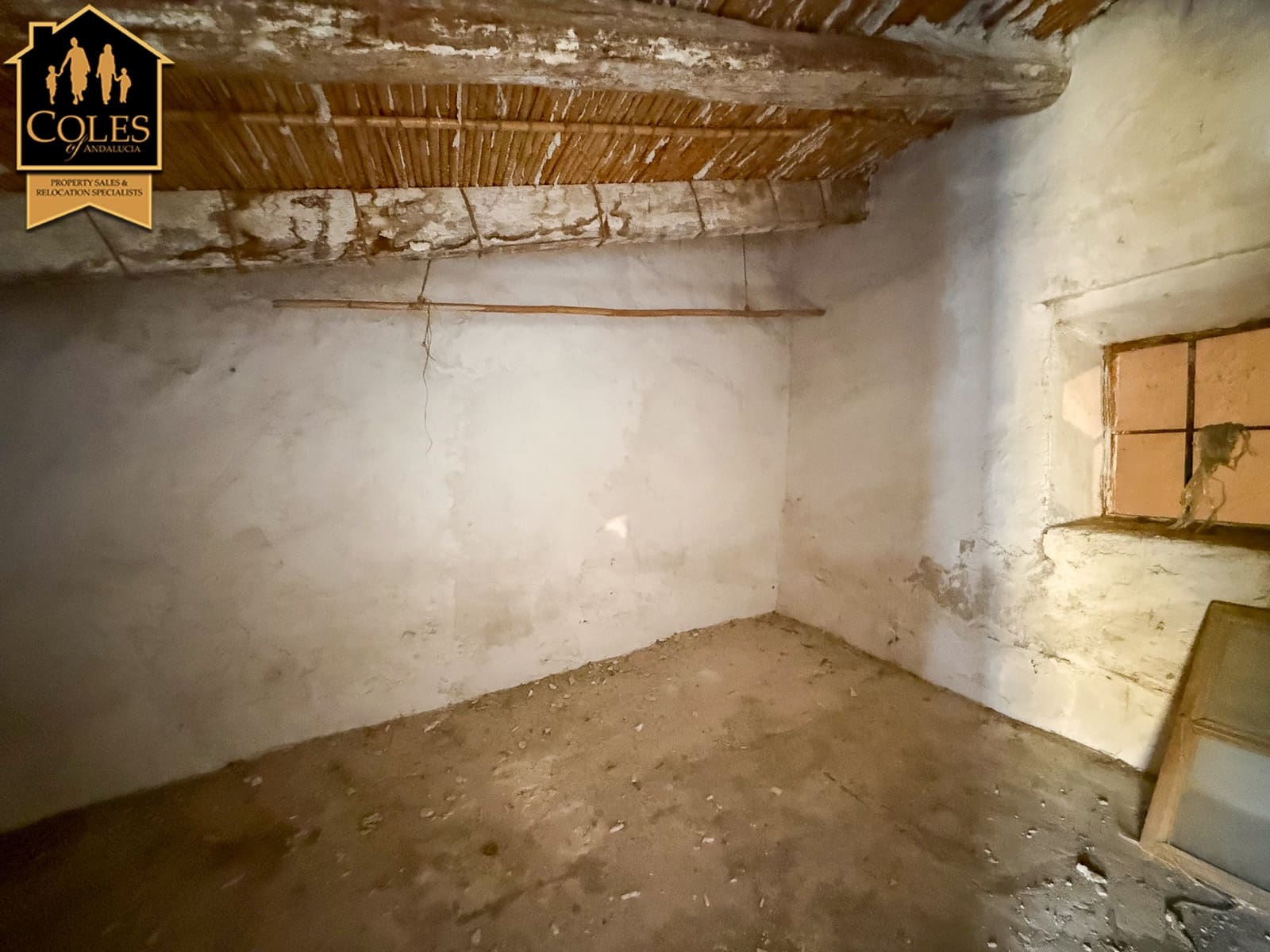 5 soverom Hus til salgs i Cariatiz med garasje - € 114 950 (Ref: 9968633)