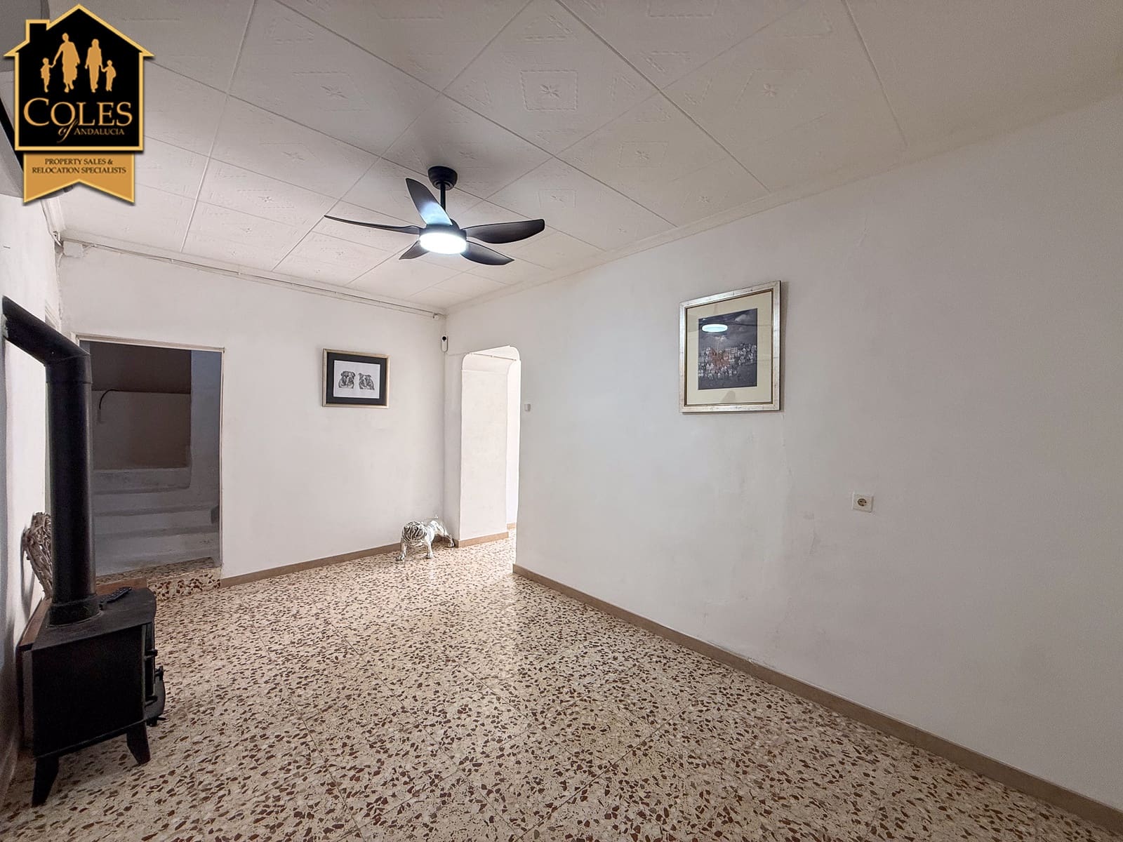 5 soverom Hus til salgs i Cariatiz med garasje - € 114 950 (Ref: 9968633)