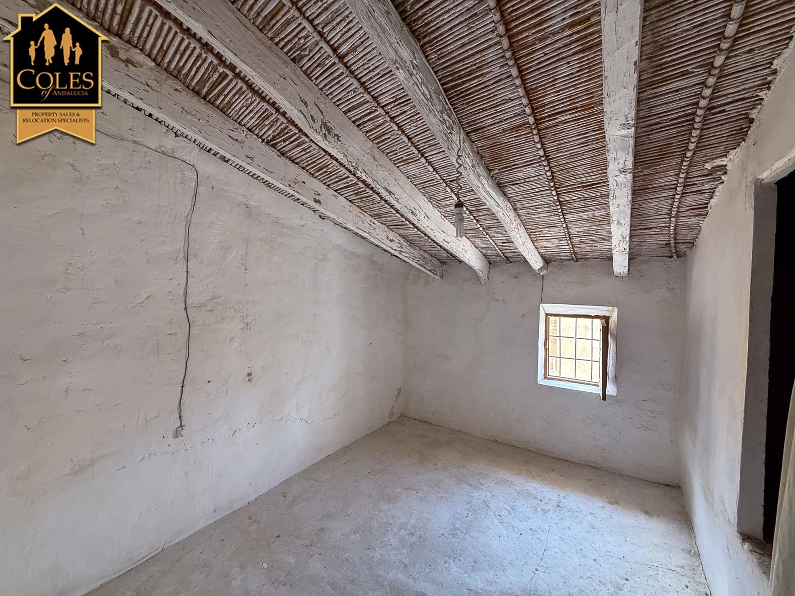 5 soverom Hus til salgs i Cariatiz med garasje - € 114 950 (Ref: 9968633)
