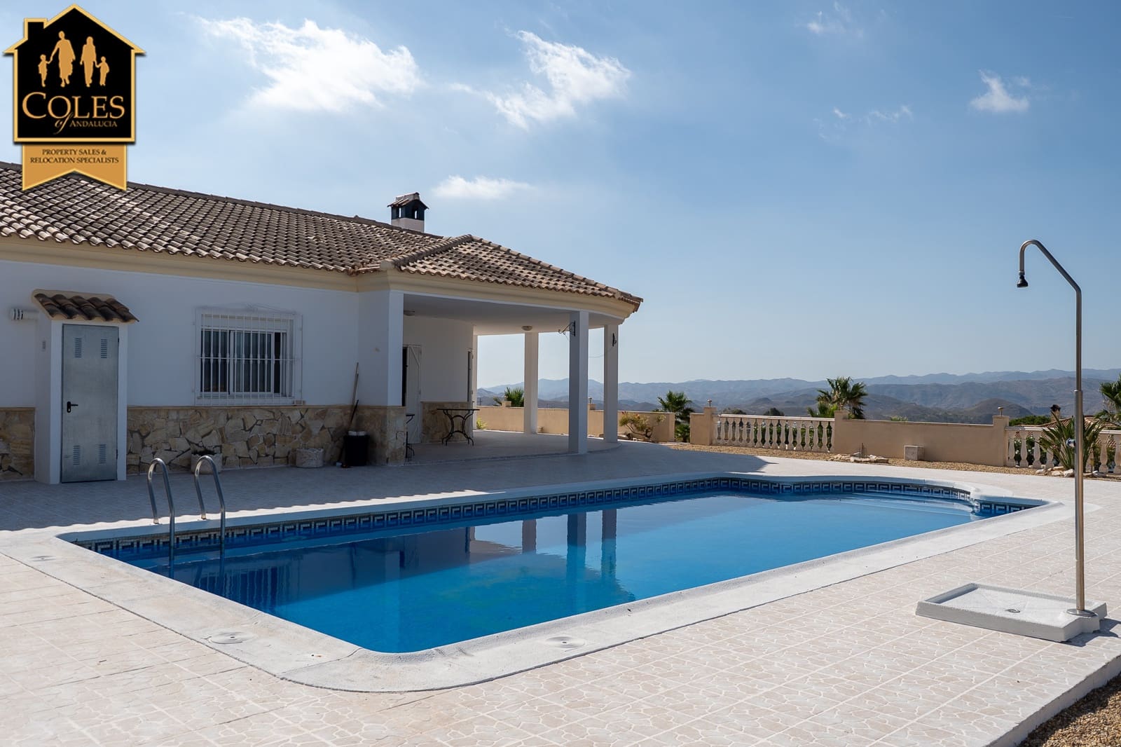 5 soveværelse Villa til salg i Partaloa med swimmingpool garage - € 329.995 (Ref: 9973752)