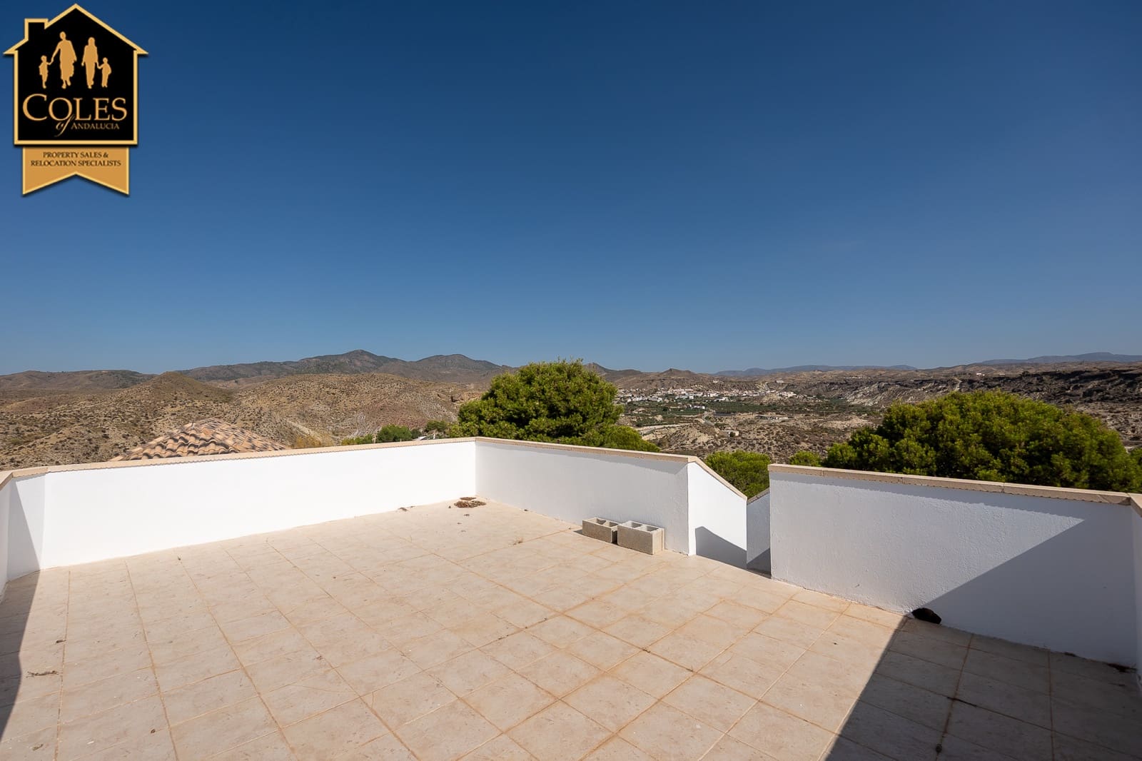 5 soveværelse Villa til salg i Partaloa med swimmingpool garage - € 329.995 (Ref: 9973752)