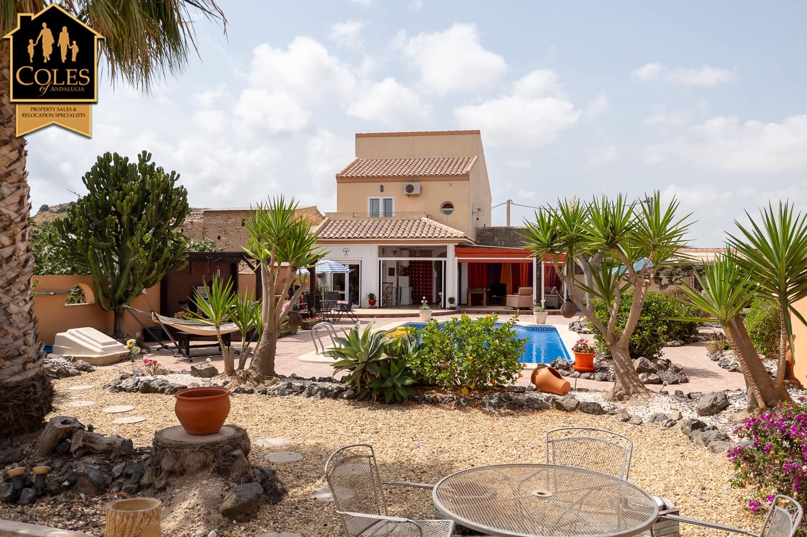 3 quarto Moradia para venda em Cuevas del Almanzora com piscina garagem - 299 950 € (Ref: 9987233)