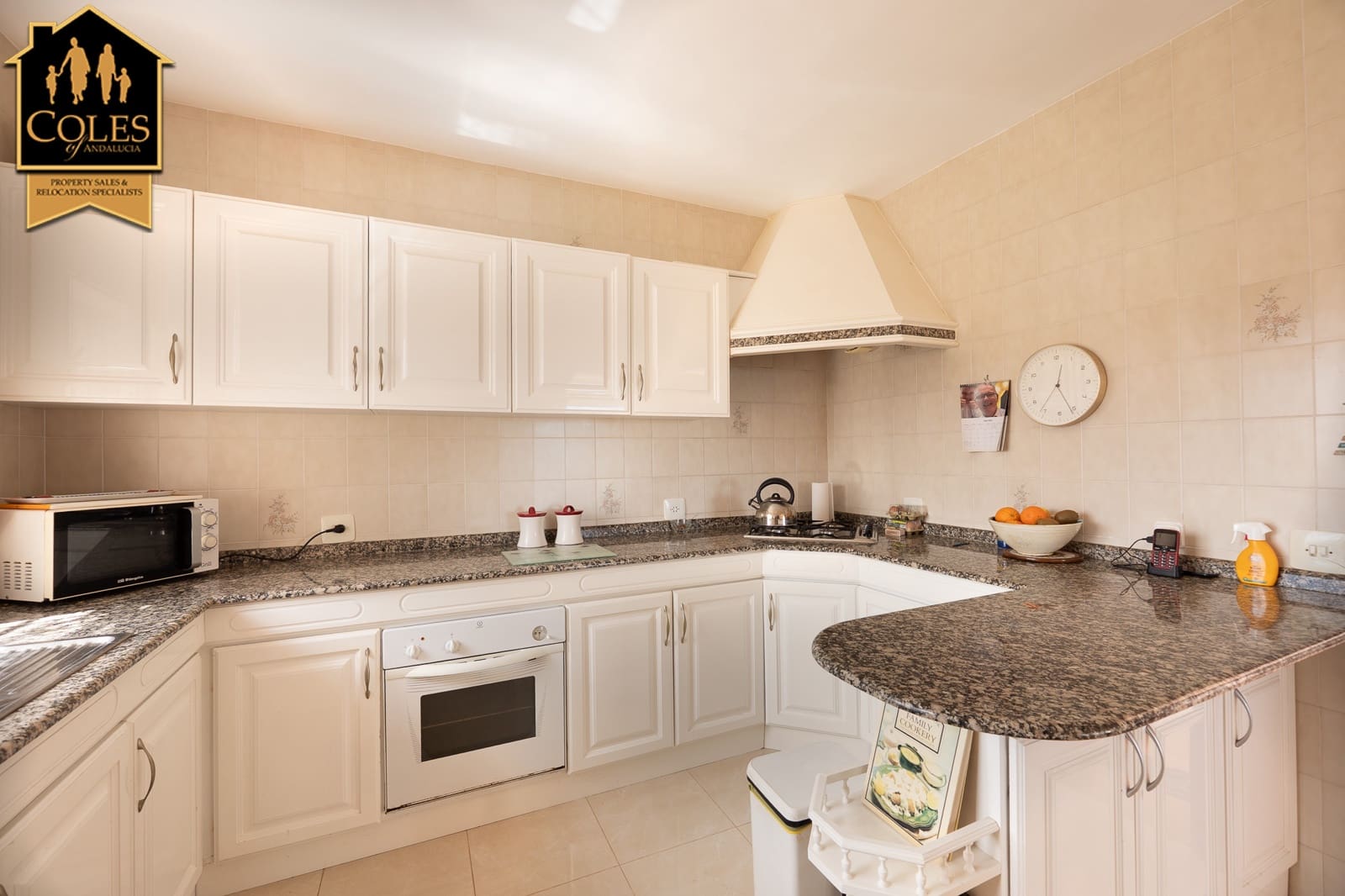 4 slaapkamer Villa te koop in Bedar met zwembad garage - € 399.000 (Ref: 9989421)