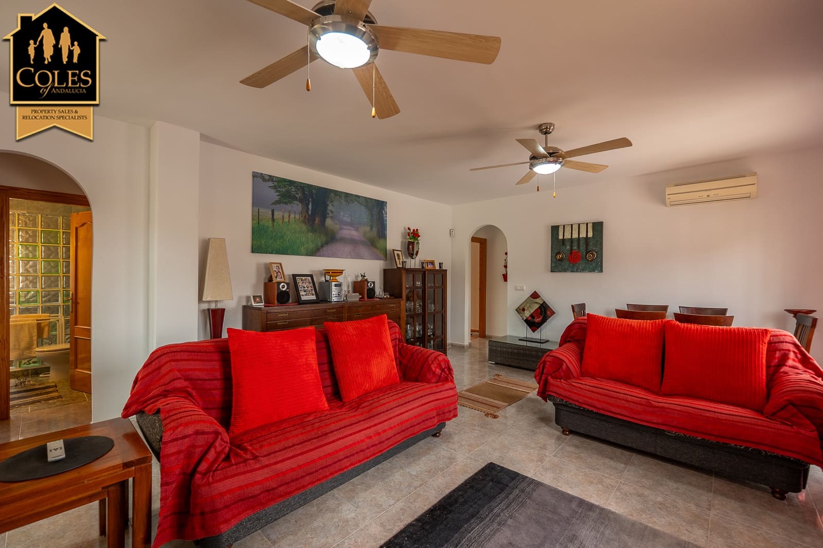 Chalet de 3 habitaciones en Arboleas en venta con piscina garaje - 259.999 € (Ref: 9991811)