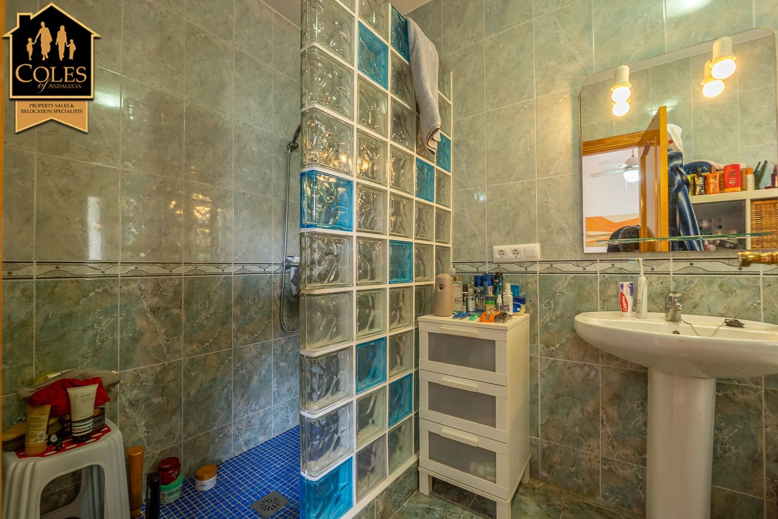 Chalet de 3 habitaciones en Arboleas en venta con piscina garaje - 259.999 € (Ref: 9991811)
